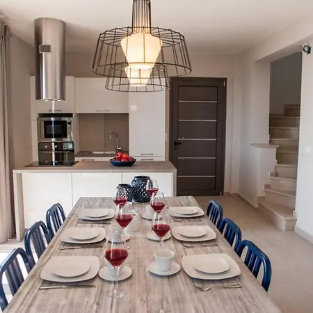 Villa New Blue With Private Pool At Trapezaki *