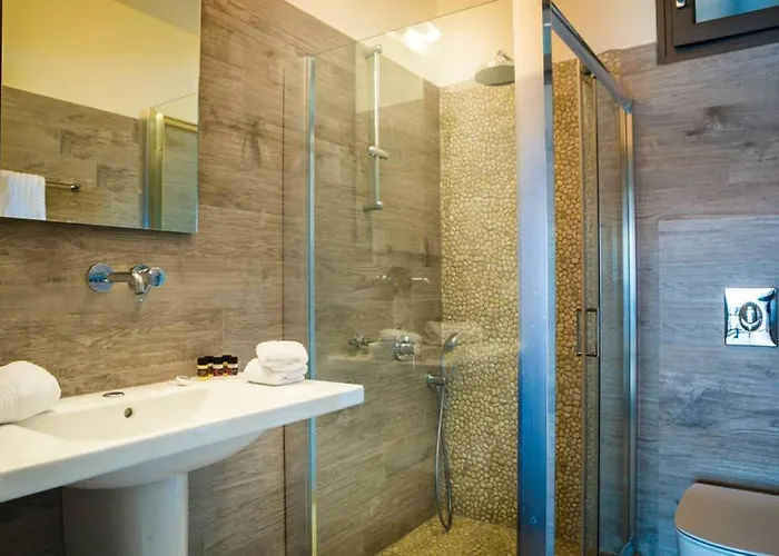 New Blue With Private Pool At Trapezaki Villa *
