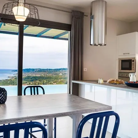 Vila New Blue With Private Pool At Trapezaki *