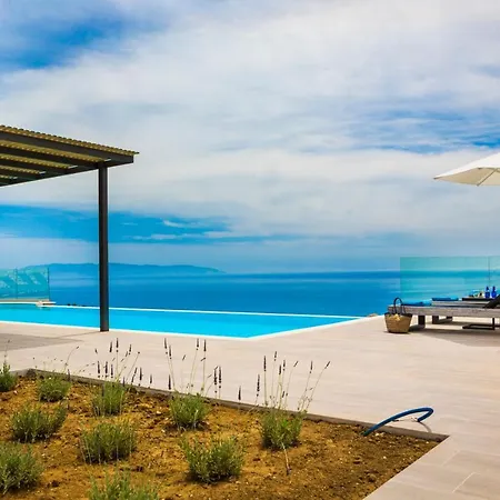 New Blue With Private Pool At Trapezaki Villa Afrato