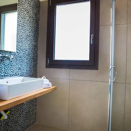 فيلة New Blue With Private Pool At Trapezaki *