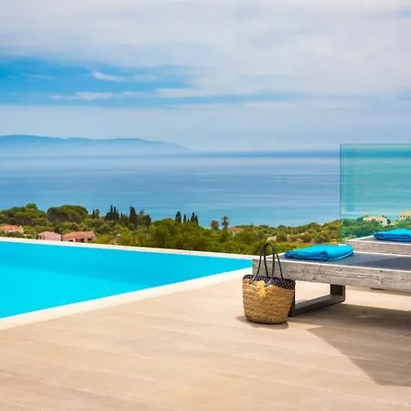 New Blue With Private Pool At Trapezaki 빌라 *