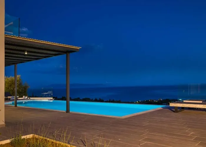 וילה New Blue With Private Pool At Trapezaki Afrato