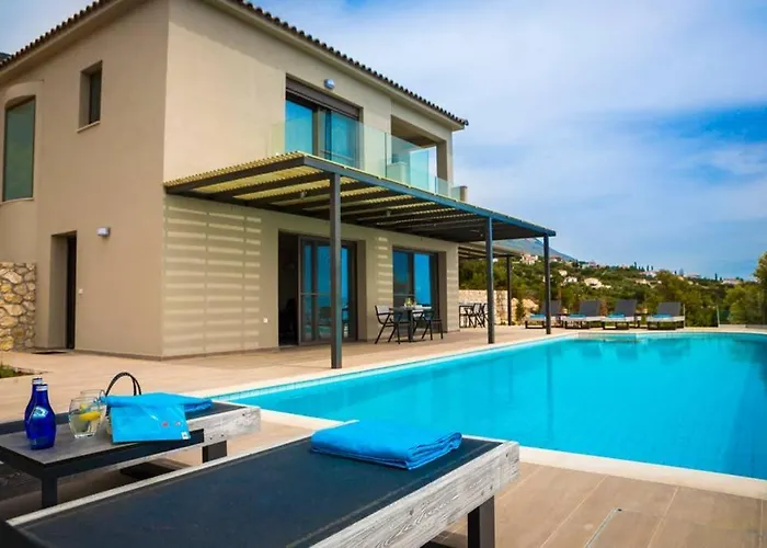 New Blue With Private Pool At Trapezaki Afrato